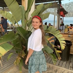 Meet your Posher, Sarah